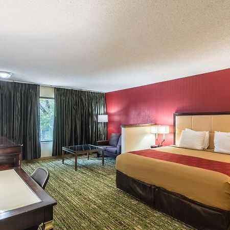 Fresno City Inn Zewnętrze zdjęcie